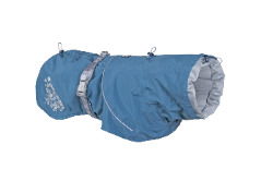 Hurtta Monsoon Coat Blueberry - Studioaufnahme, wasserdichter Hundemantel, Outlet bei AmbraPet