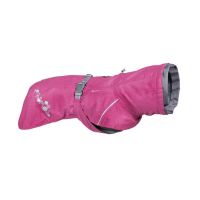 Hurtta Monsoon Coat ECO Ruby – Studioaufnahme, wasserdichter Hundemantel, AmbraPet